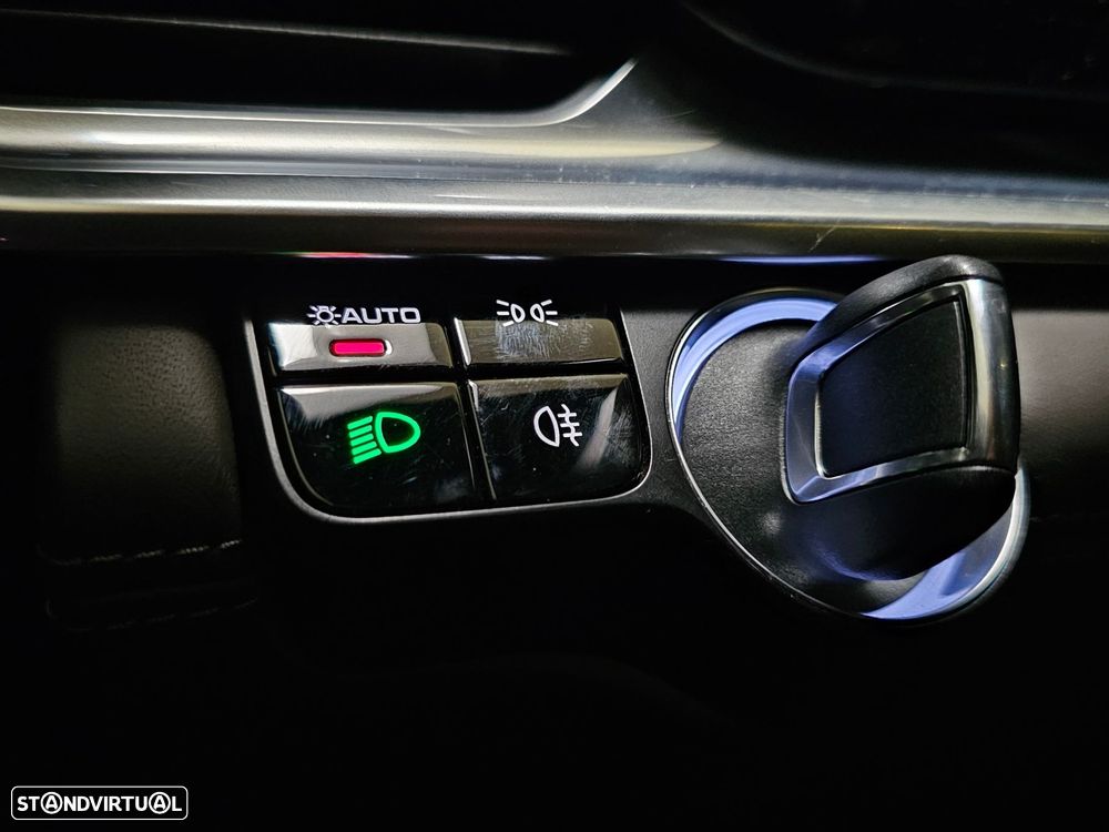 Porsche Panamera 4 E-Hybrid Executive - 38