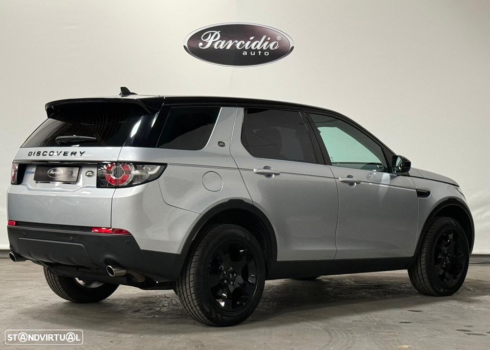 Land Rover Discovery Sport - 3