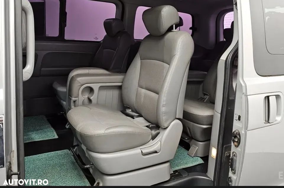 Hyundai H-1 Starex - 7