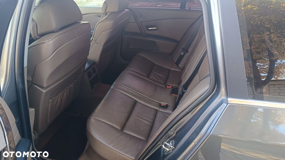 BMW Seria 5 - 8