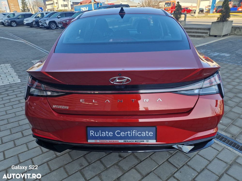 Hyundai Elantra 1.6 l 123 CP 6MT Comfort - 6