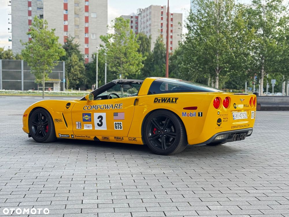 Chevrolet Corvette 6.0 V8 - 8