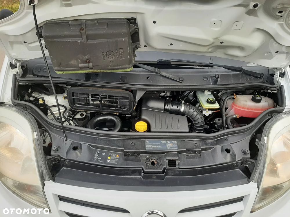 Nissan Primastar - 24