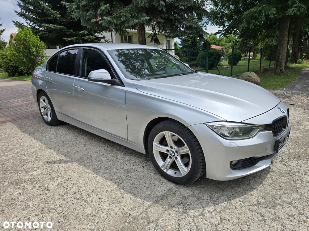 BMW Seria 3 - 19