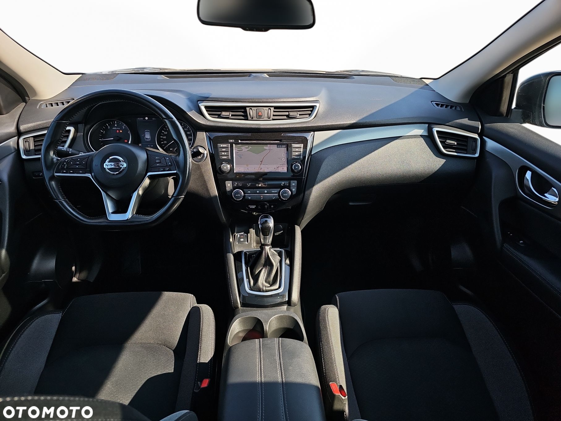 Nissan Qashqai 1.3 DIG-T Tekna DCT - 11
