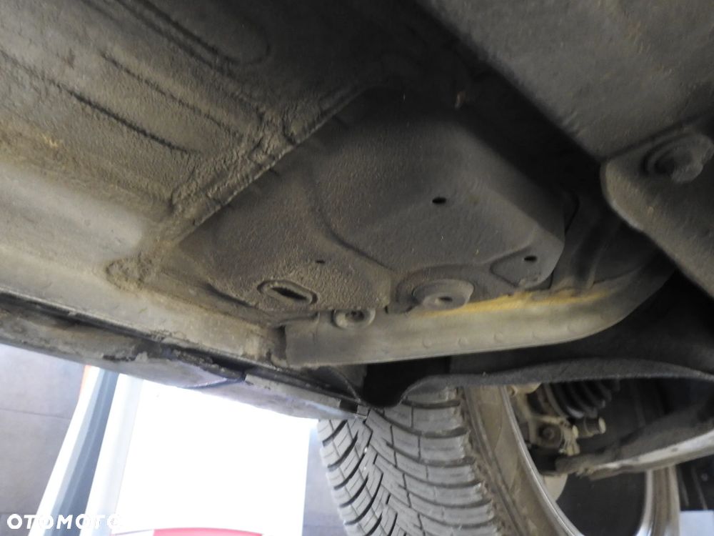 Volvo XC 60 D4 Drive-E R-Design Momentum - 35