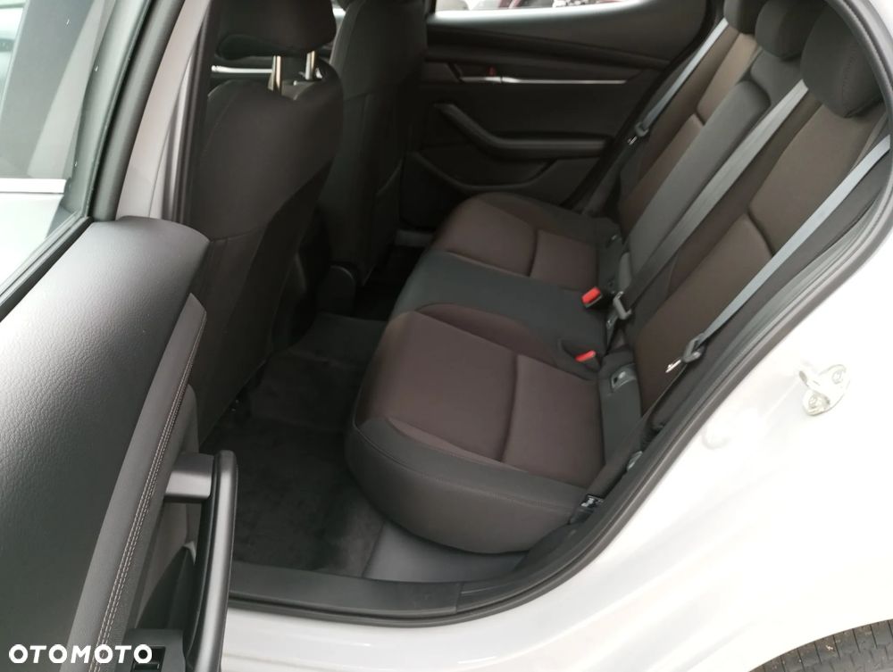 Mazda 3 - 5