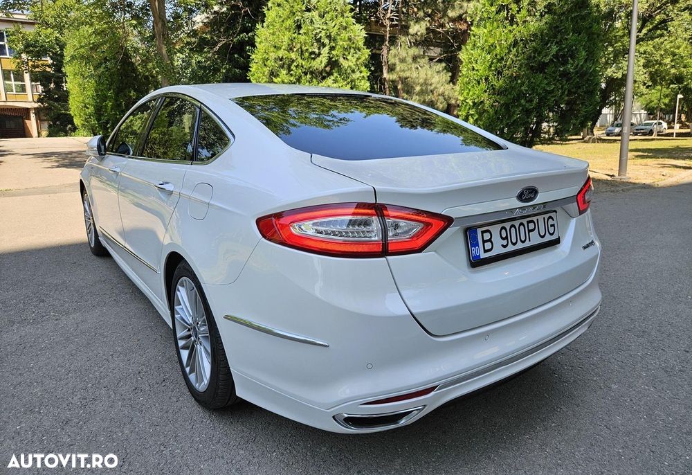 Ford Mondeo 2.0 HEV Vignale - 9