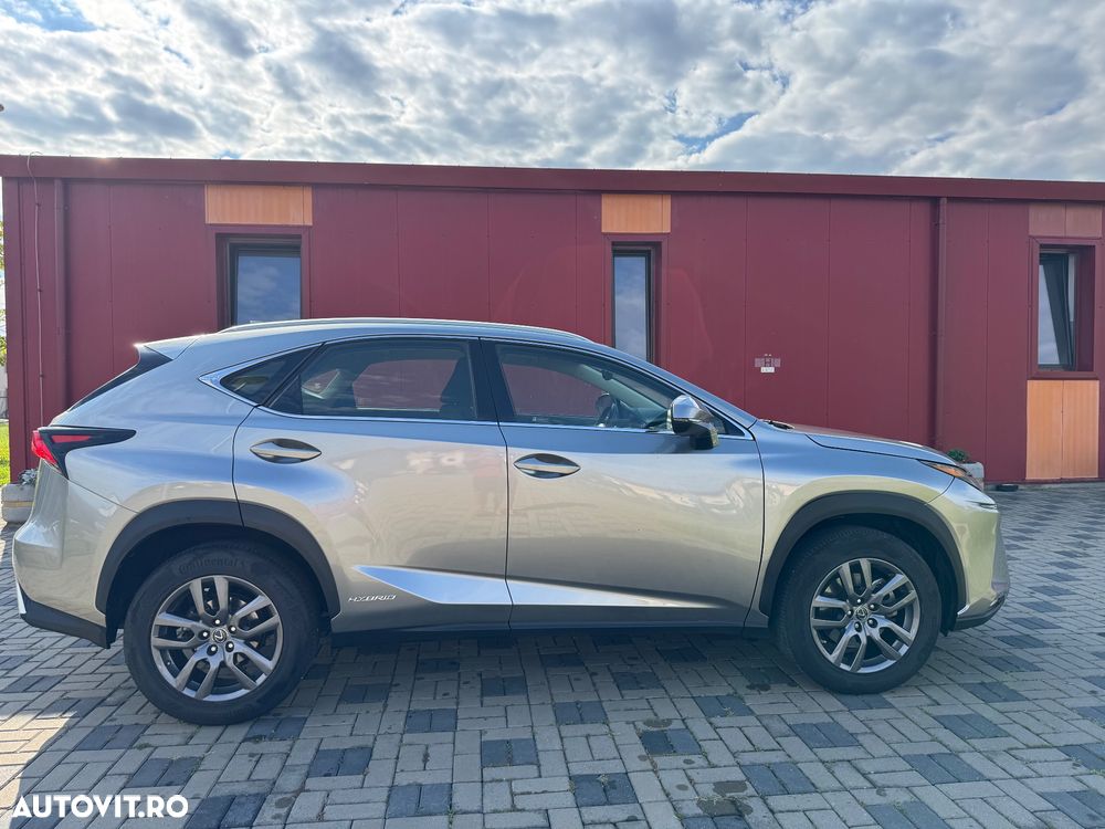 Lexus Seria NX 300h AWD Business Plus - 11