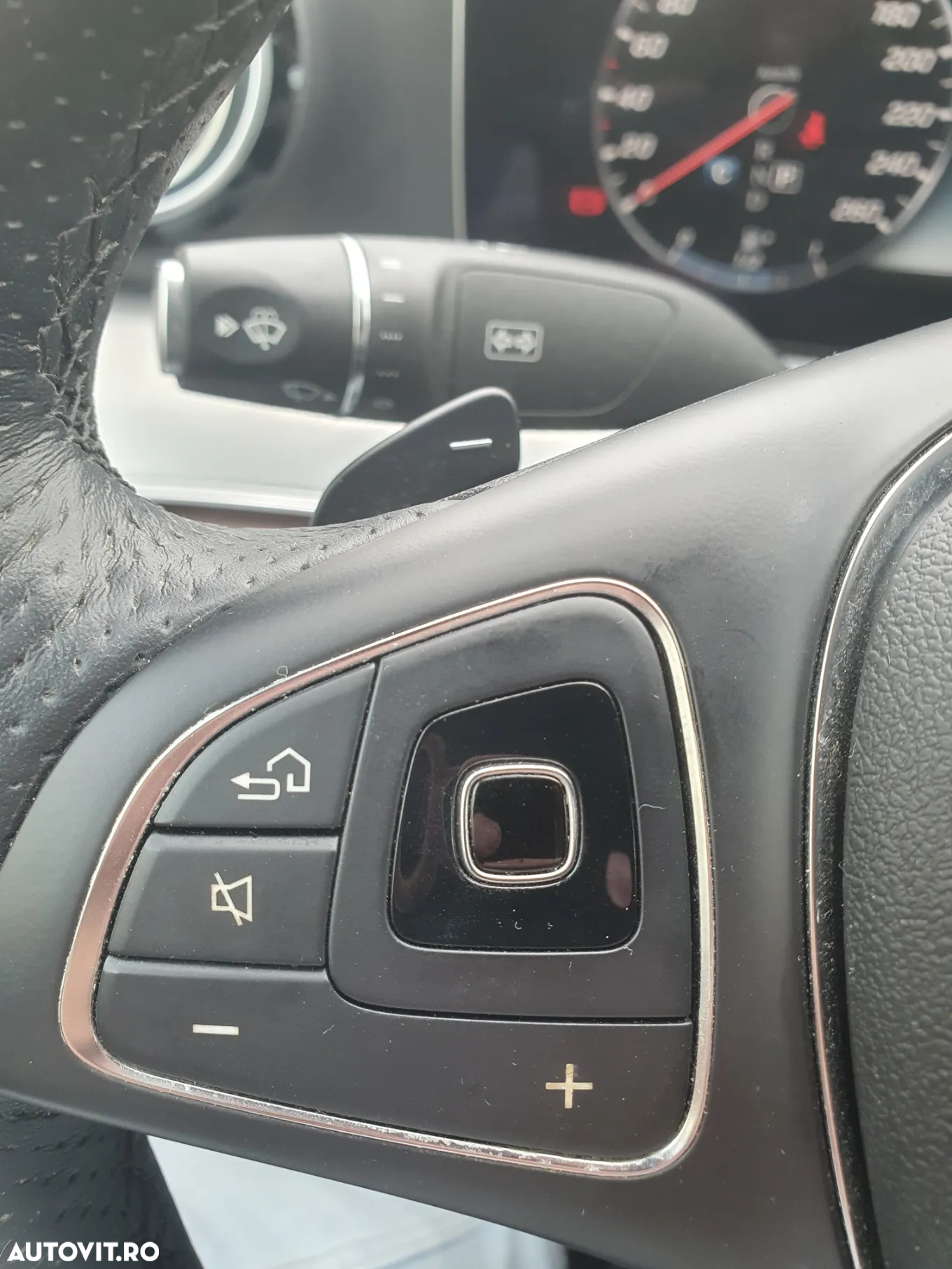 Mercedes-Benz E 200 d Aut. - 17