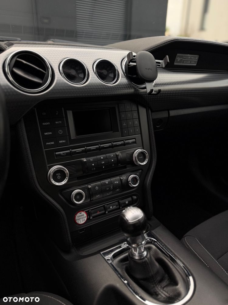 Ford Mustang 2.3 EcoBoost - 10