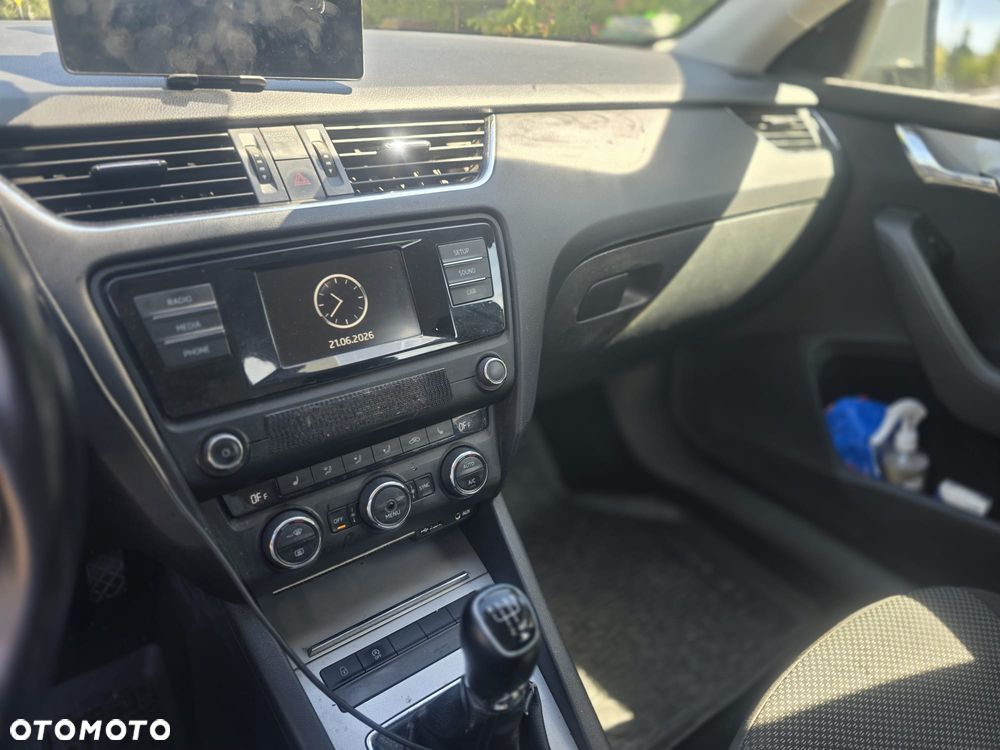Skoda Octavia 1.6 TDI Ambition - 7