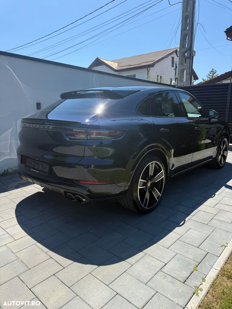 Porsche Cayenne Coupe Standard - 4