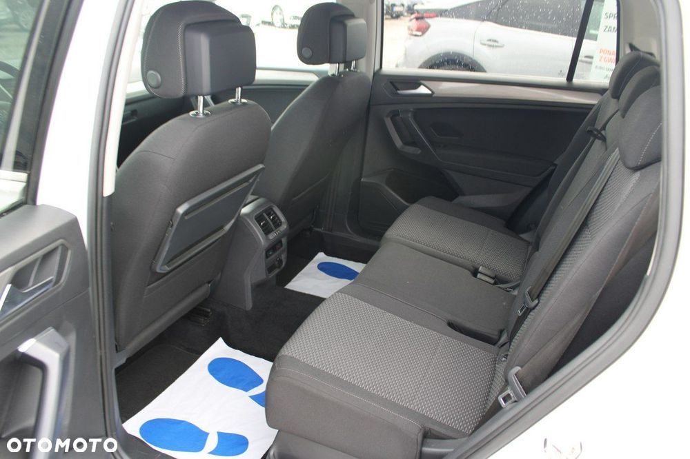 Volkswagen Tiguan Allspace - 17