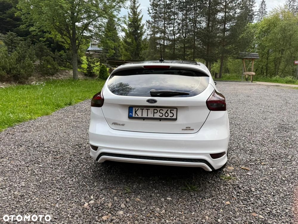 Ford Focus - 9