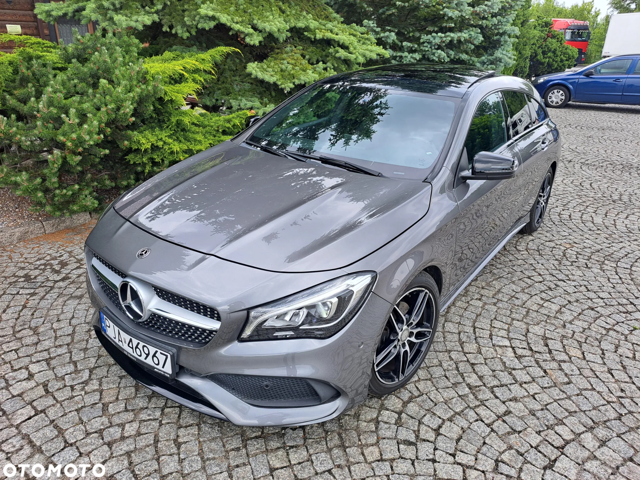 Mercedes-Benz CLA Shooting Brake 200 7G-DCT AMG Line - 11