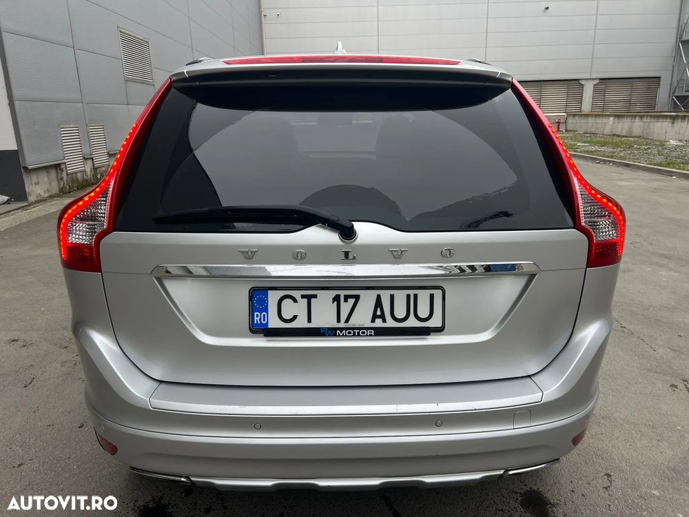 Volvo XC 60 D4 Geartronic Summum - 25