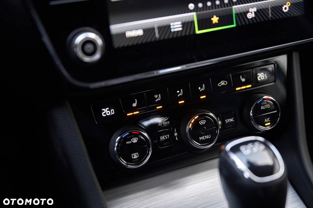 Skoda Superb 1.5 TSI ACT Style DSG - 24