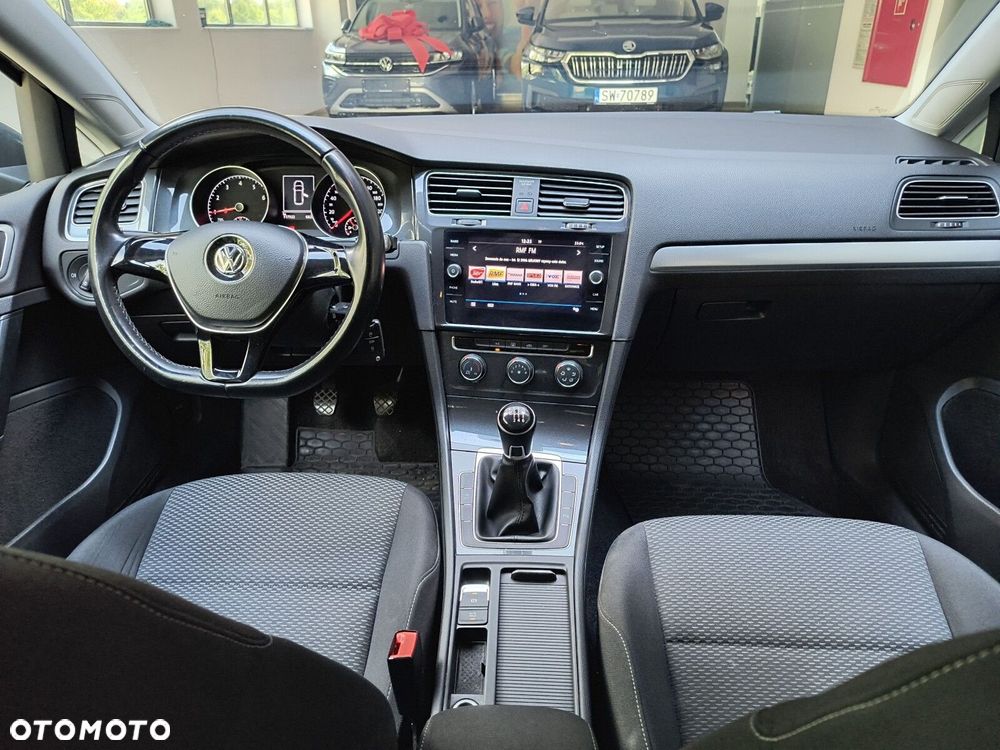 Volkswagen Golf Variant 1.0 TSI BMT Trendline - 12