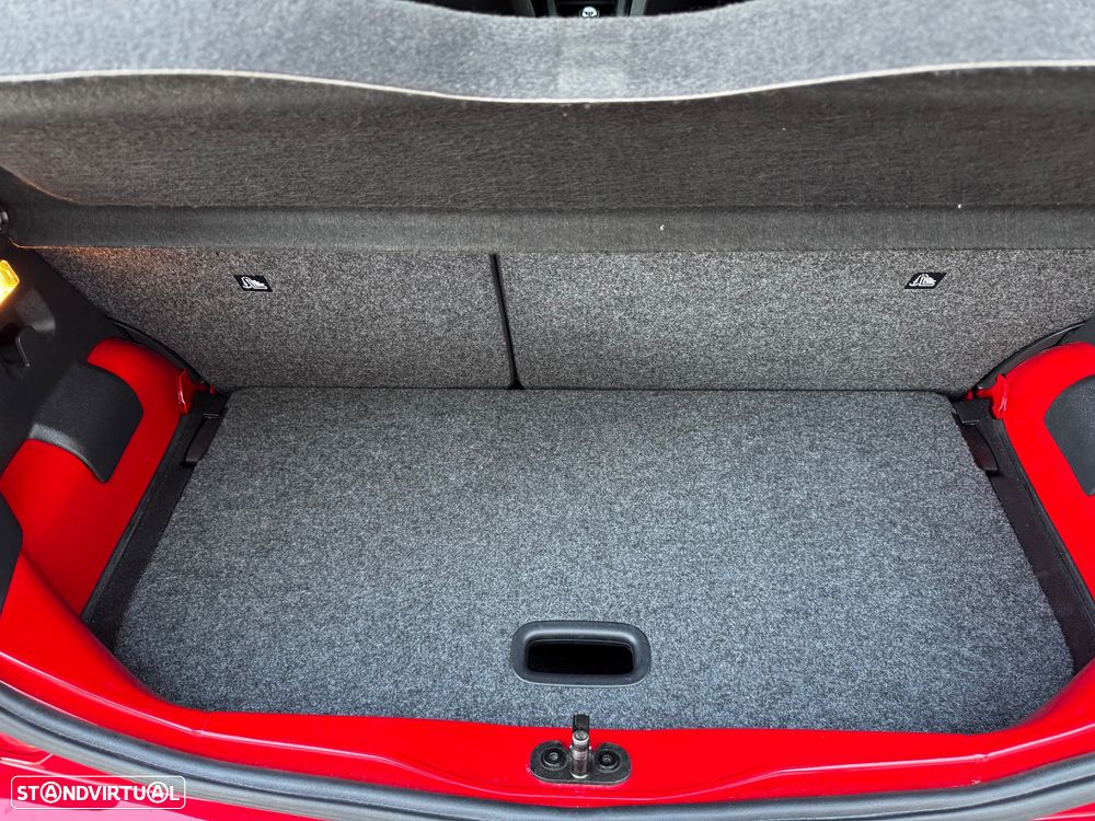 VW Up! 1.0 TSI BMT Beats - 17