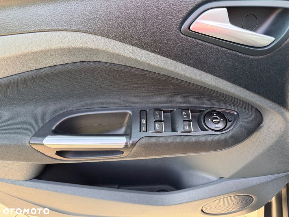 Ford C-MAX 1.6 Ti-VCT Trend - 28