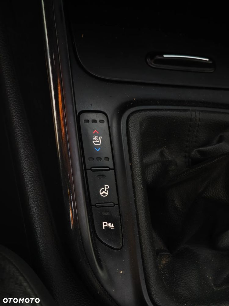Citroën C4 Picasso 2.0 HDi FAP EGS6 Exclusive - 20