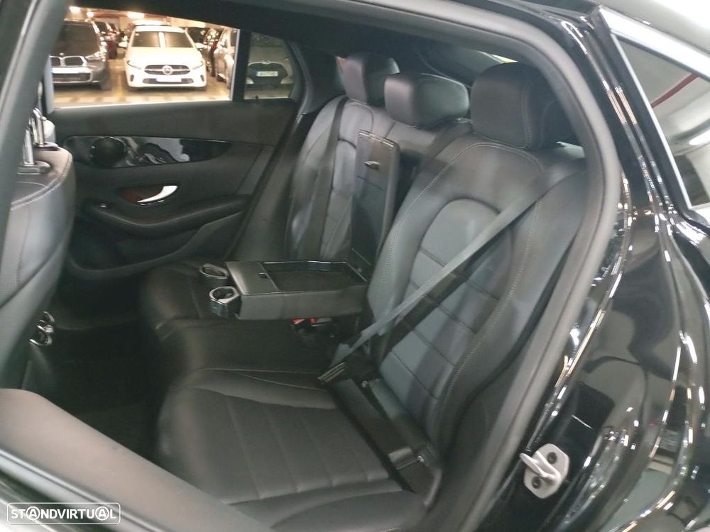 Mercedes-Benz GLC 300 e 4Matic - 8