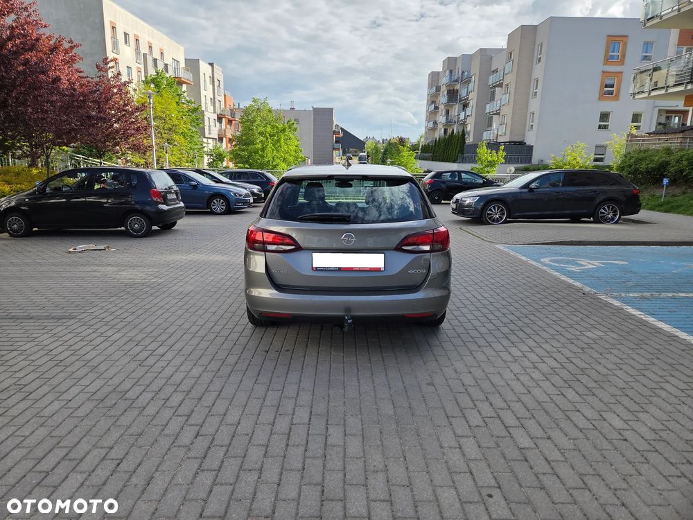 Opel Astra 1.6 CDTI Essentia S&S - 6