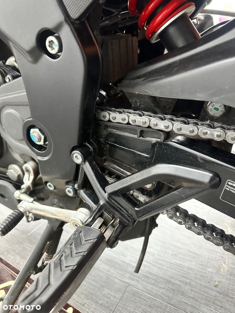 Aprilia Tuono - 17