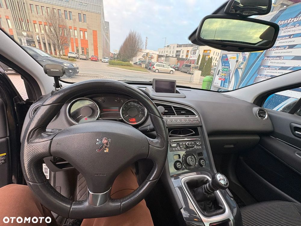 Peugeot 5008 HDI FAP 150 Family - 8