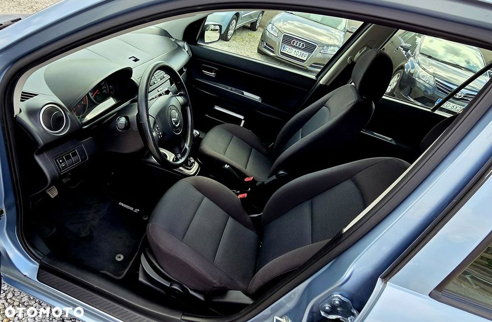 Mazda 2 1.4l Exclusive - 24