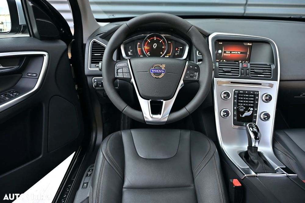 Volvo XC 60 D4 Geartronic Summum - 7