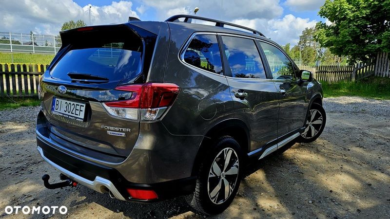 Subaru Forester 2.0i-L Platinum (EyeSight) Lineartronic - 3