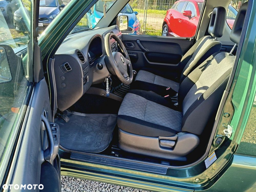 Suzuki Jimny - 11