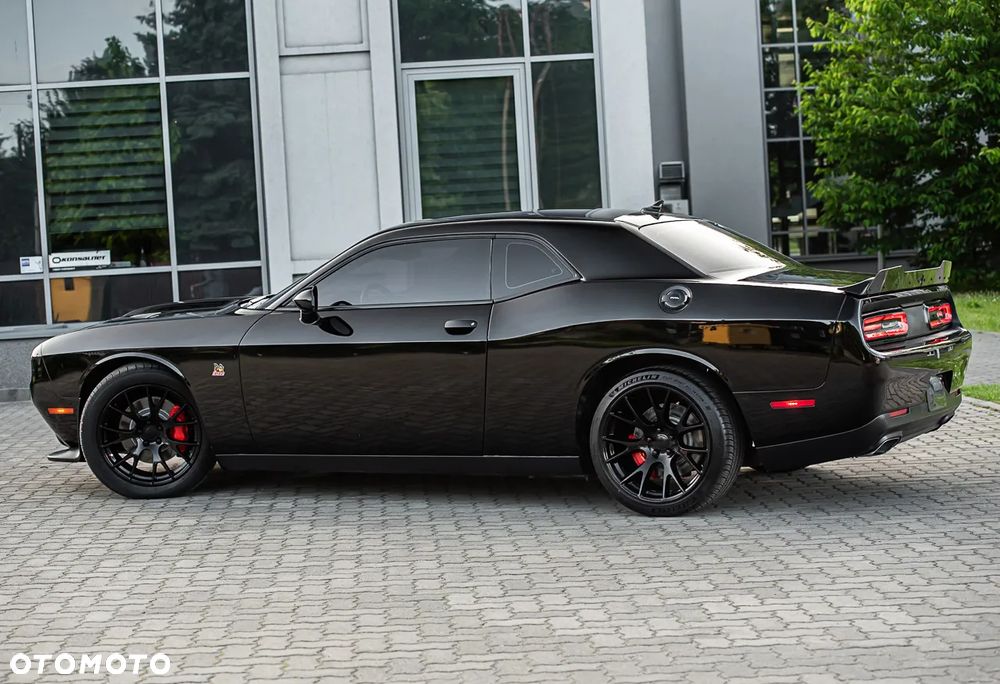 Dodge Challenger 6.4 Scat Pack - 10