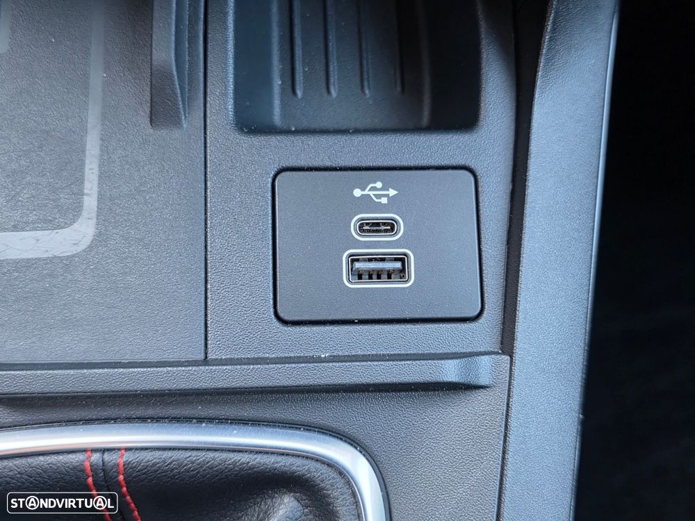 Ford Puma 1.0 EcoBoost MHEV ST-Line X - 20