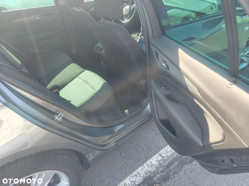 Opel Insignia 2.0 - 19