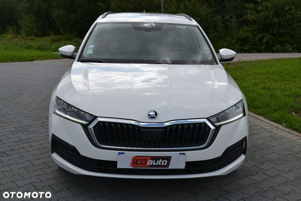 Skoda Octavia - 2