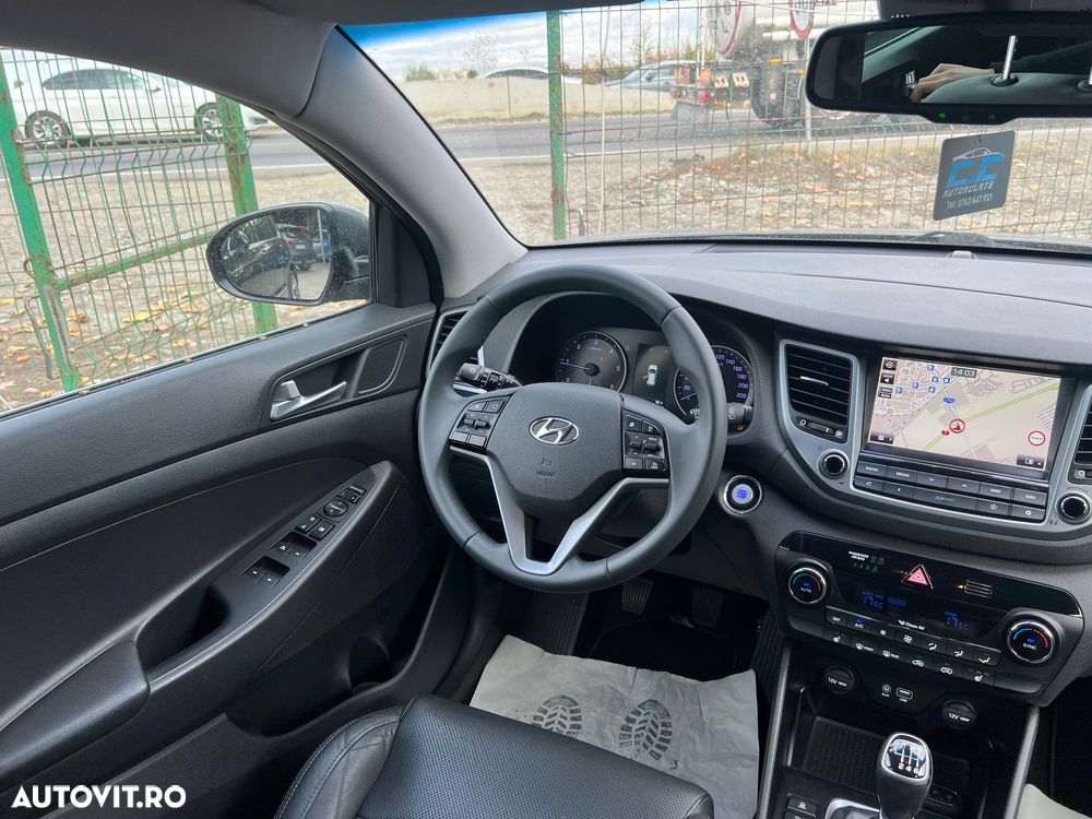 Hyundai Tucson 2.0 CRDI 2WD Style - 10