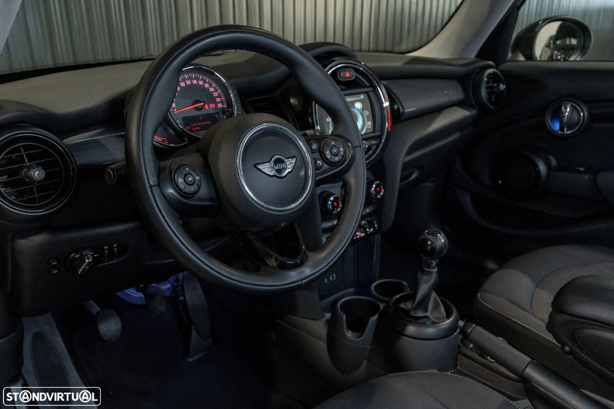 MINI 5 Portas Cooper D - 21