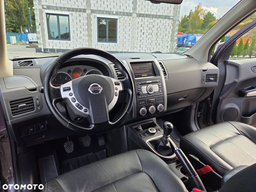 Nissan X-Trail - 19