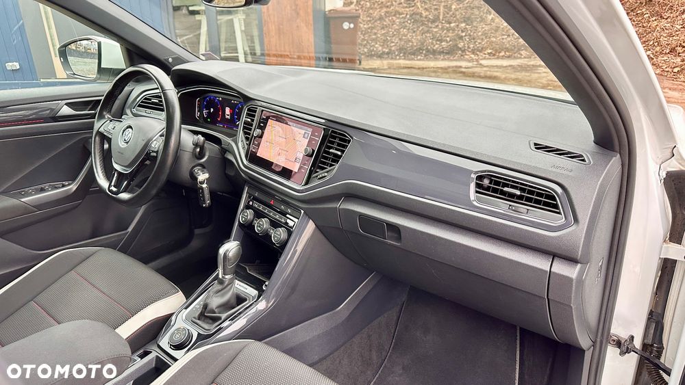 Volkswagen T-Roc 2.0 TSI OPF 4MOTION DSG Sport - 35