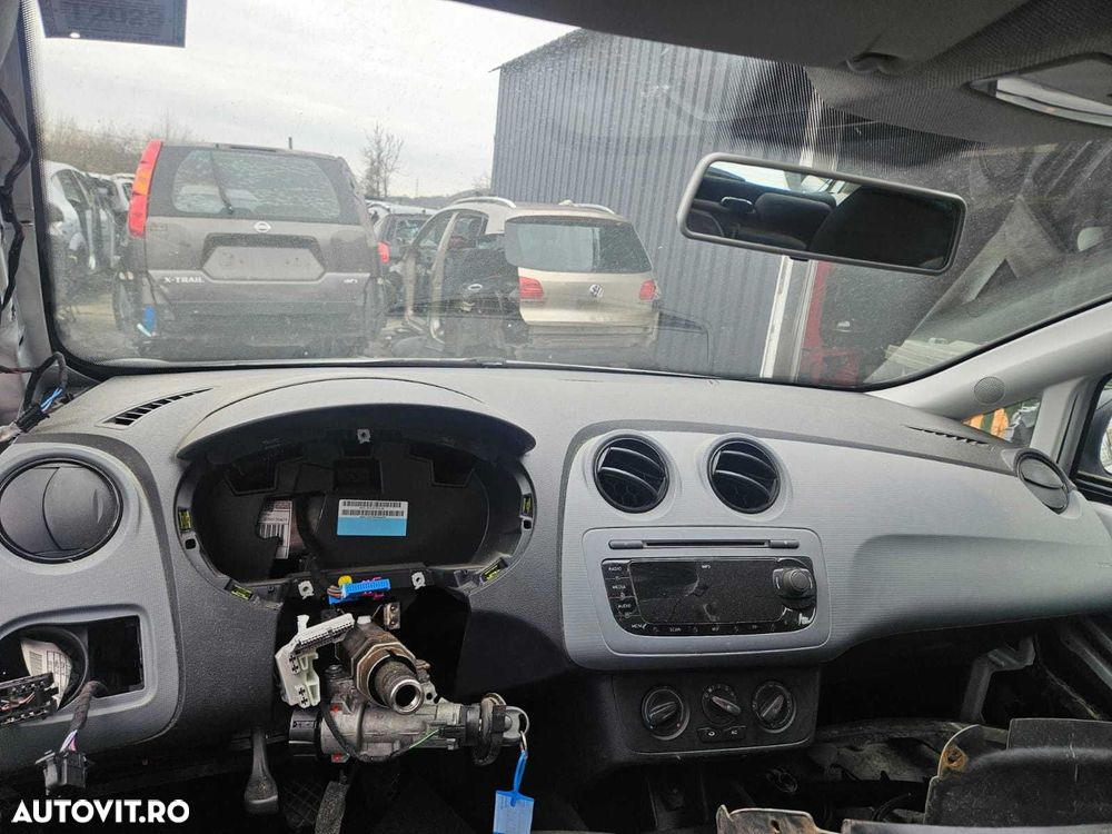 Plansa bord + airbag pasager Seat Ibiza 4 2010 - 1