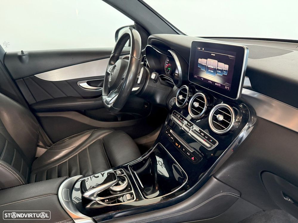 Mercedes-Benz GLC 220 d 4Matic 9G-TRONIC AMG Line - 31