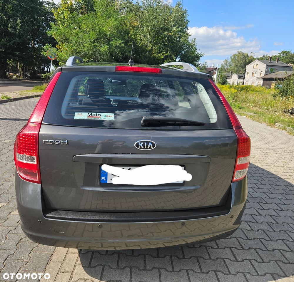 Kia Ceed 1.6 Comfort + - 10