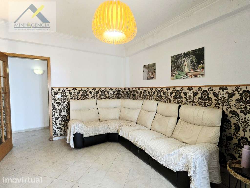 Apartamento T3 com terraço e garagem no Bairro Dias em Setúbal - Grande imagem: 5/38