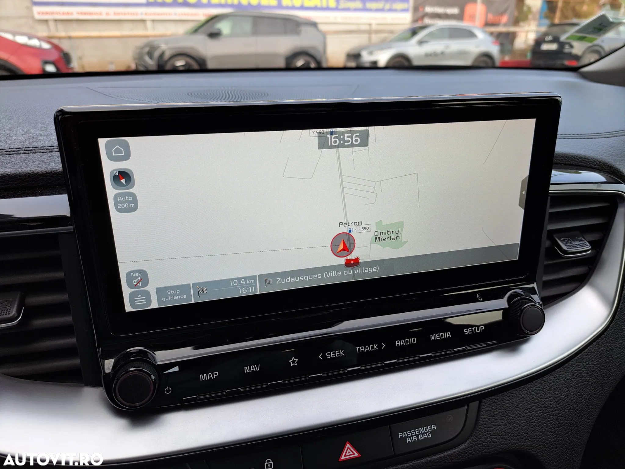 Kia Ceed 1.6 CRDi (48V Mild-Hybrid) Vision - 9
