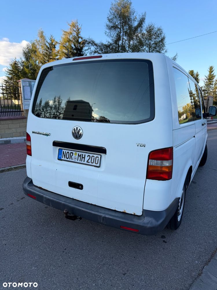 Volkswagen Transporter - 18