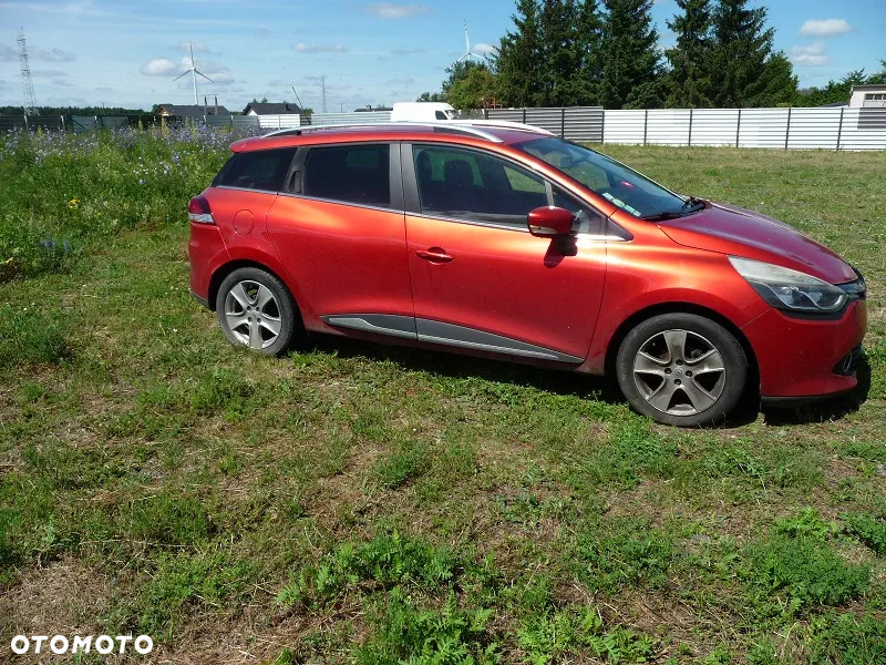 Renault Clio 1.5 dCi Energy Alize - 8