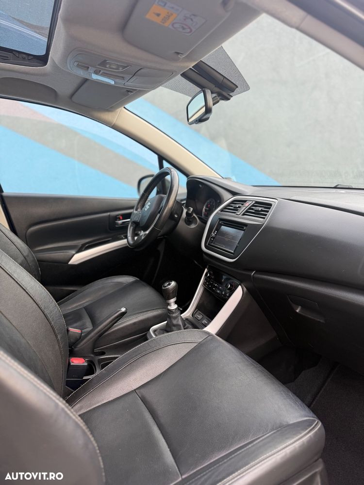 Suzuki SX4 S-Cross 1.6 DDIS 4x4 Comfort+ - 3